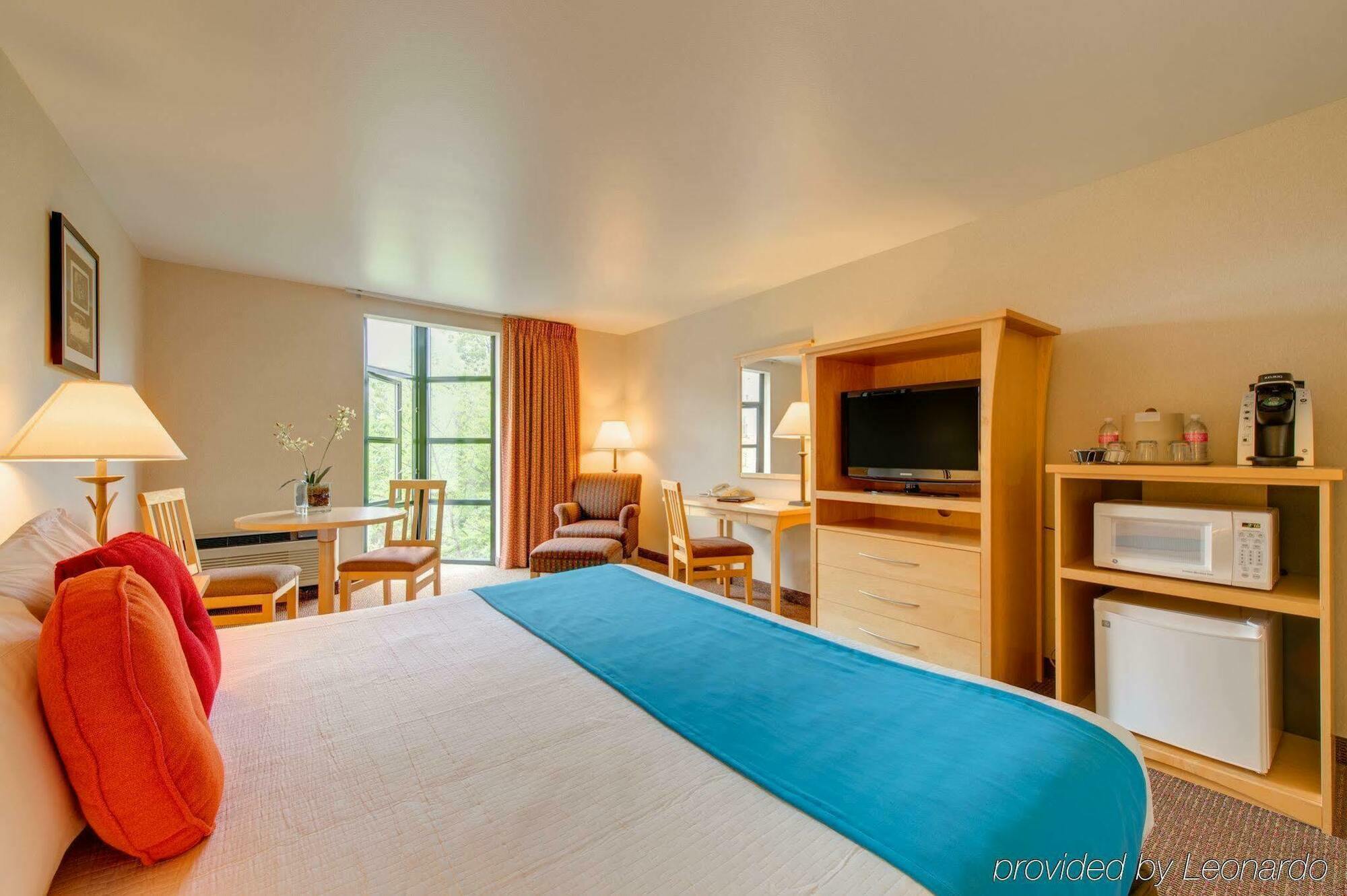 Staypineapple, University Inn, University District Seattle Dış mekan fotoğraf